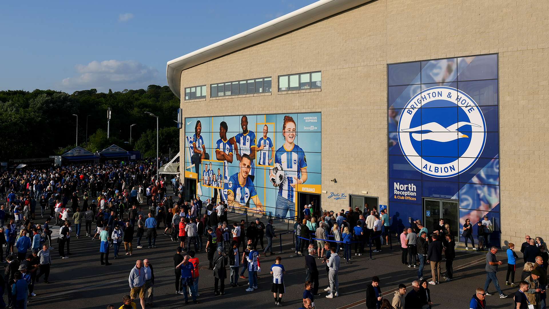 舆论漩涡 舆论漩涡